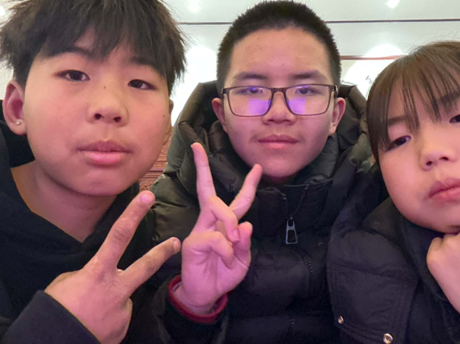 这里是有图片的